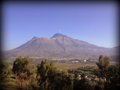Photo of 'Taita Imbabura' and major Andean peak 